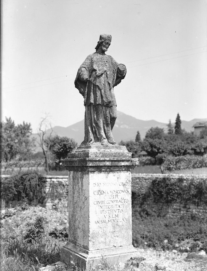 Statua Di S. Giovanni Nepomuceno a Trescore