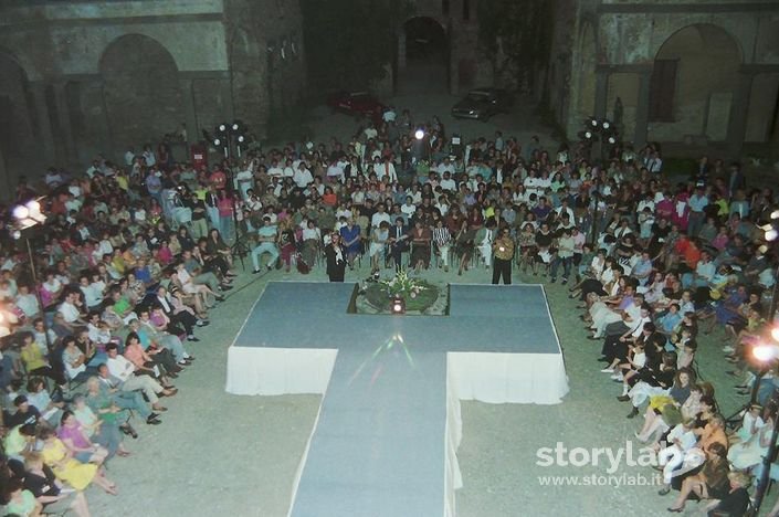 Sfilata di moda al castello di Cavernago