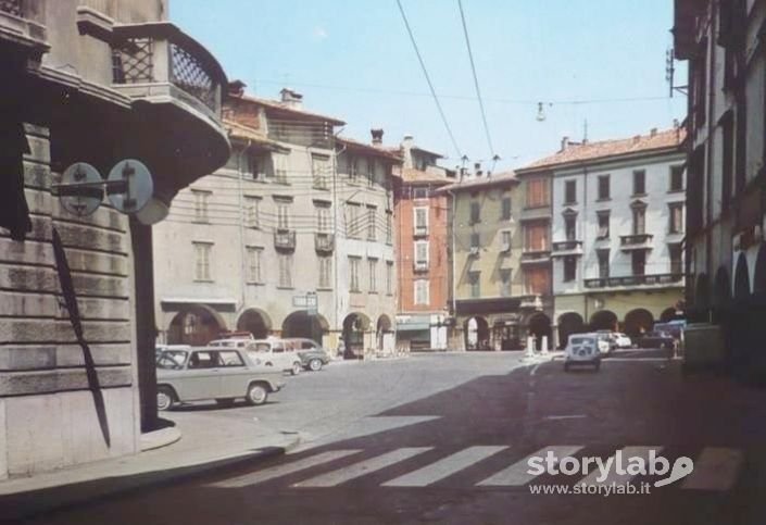 Piazza Pontida Anni 60