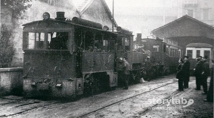 Stazione E Deposito Gamba De Legn A Bergamo 1955