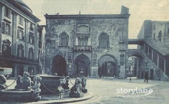 Piazza Vecchia