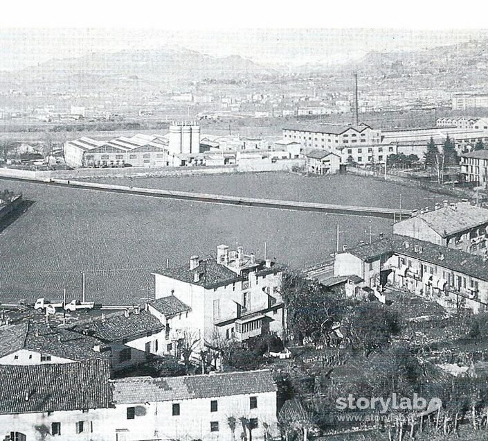 Veduta di Colognola con stabilimento del Gres