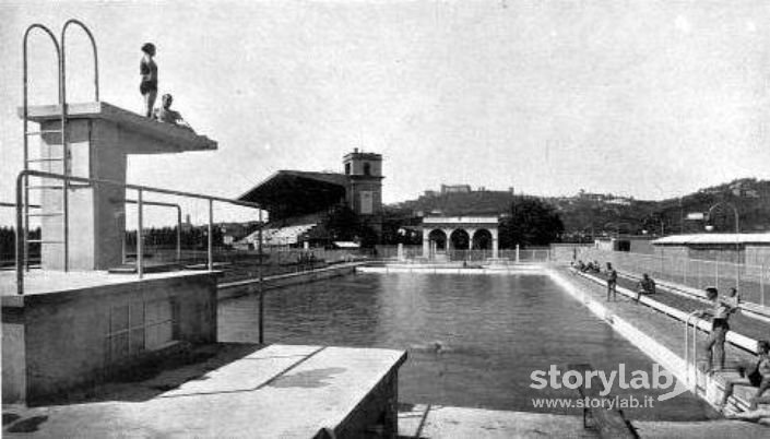 Piscina presso Stadio Brumana anni 30