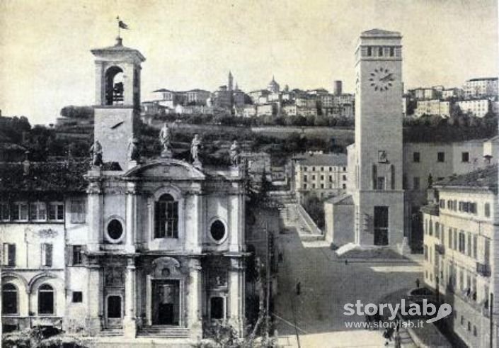 Chiesa Di S. Marco E Palazzo Delle Poste