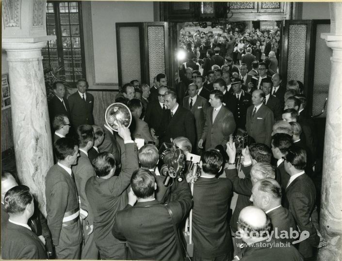 Visita Di Aldo Moro Al Comune 