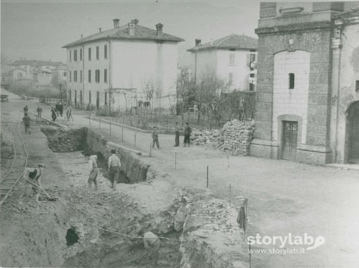 Lavori In Corso, Almè