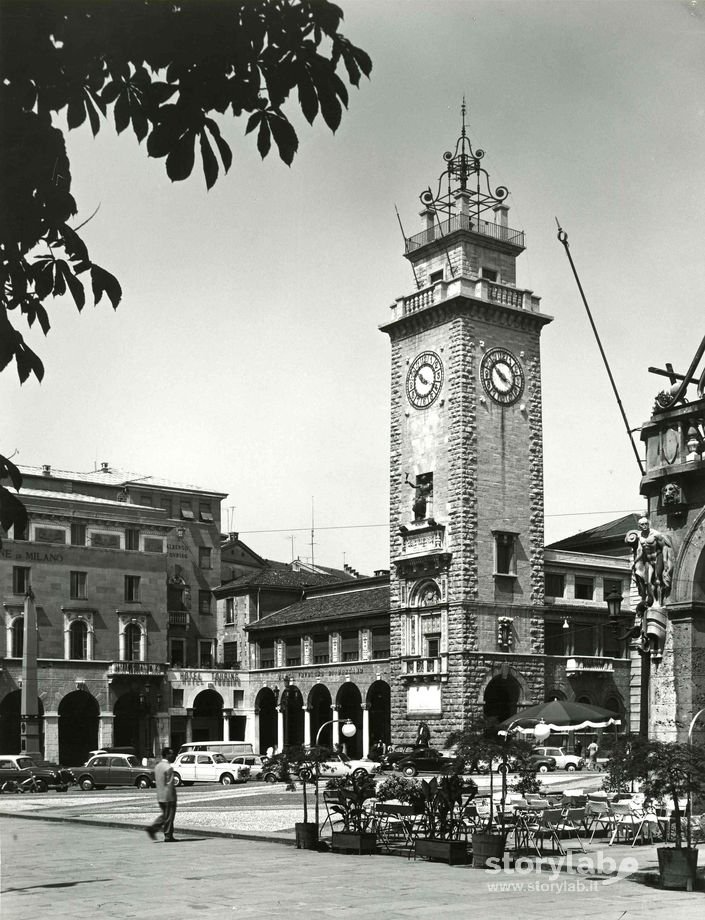Torre Dei Caduti Di Bergamo