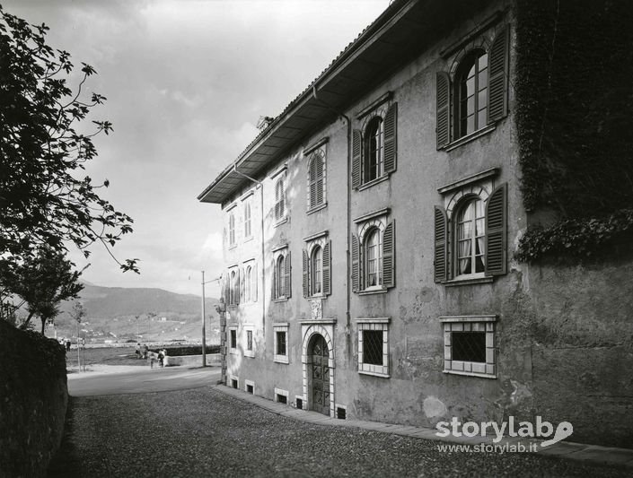 Palazzo Palma Camozzi Vertova